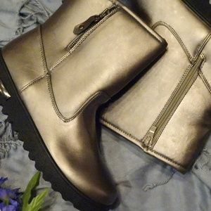Metallic Fur lined Boots
